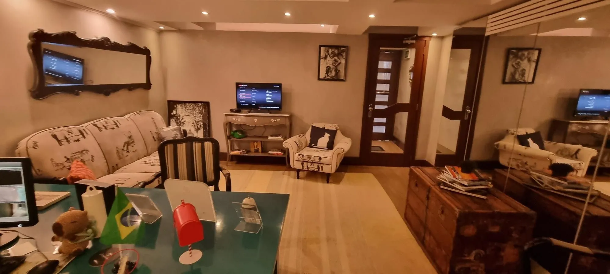 Imagem Apartamento tipo estúdio, mobiliado completo, no coração do Bairro Moinhos de Vento.