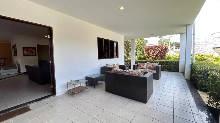Imagem Vendo Casa no condomínio Country Aldeia!