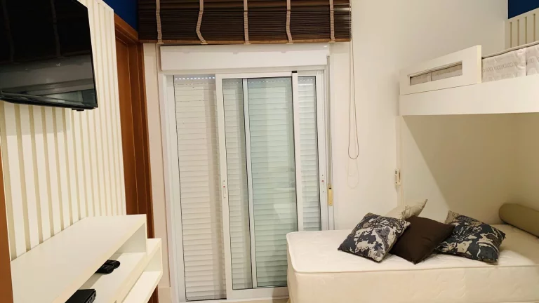 Imagem Cobertura à venda Riviera módulo 7 com vista para serra.