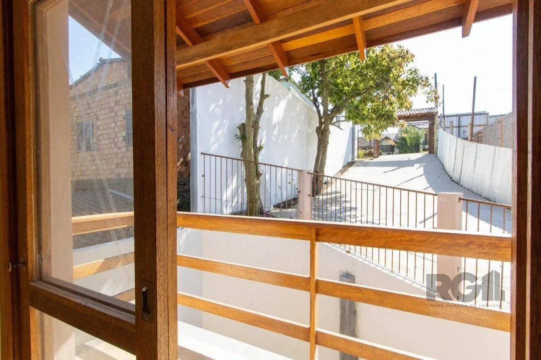Imagem LINDA CASA EM CONDOMÍNIO JUNTO À NATUREZA