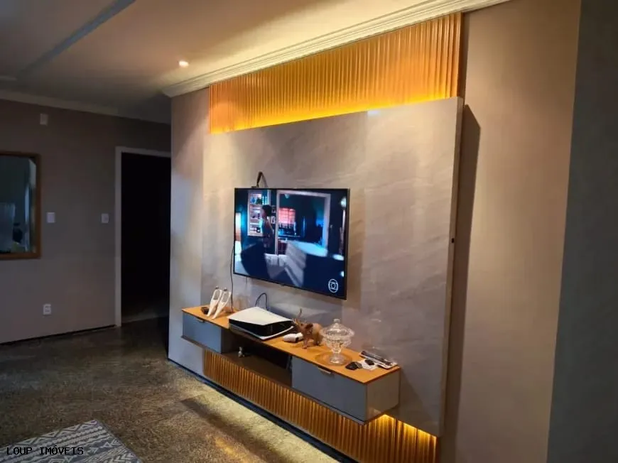 Imagem Casa para Venda em Fortaleza, Parquelândia, 3 dormitórios, 2 suítes, 3 banheiros, 4 vagas