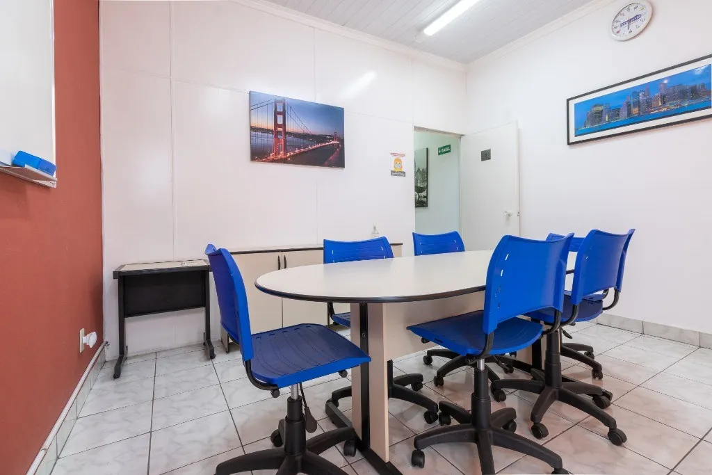 Imagem Imperdível oportunidade: Ponto Comercial para venda ou locação em Santo Antônio, São Caetano do Sul-SP - 7 salas, 3 banheiros, 322m².