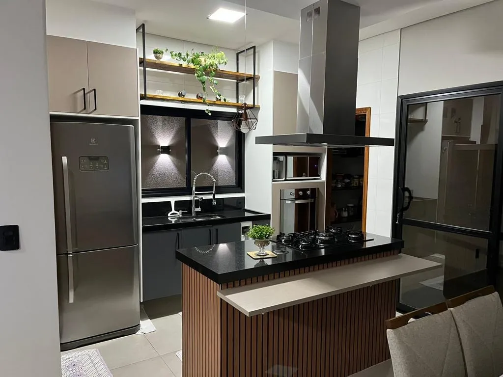 Imagem "Sobrado Exclusivo no Horto Florestal Villagio: Luxo, Espaço e Conforto em Um Só Lugar"