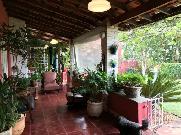 Imagem Oportunidade! San Conrado - Sousas

1.086m² de terreno de esquina | R$ 980 mil

Muito espaço, verd...