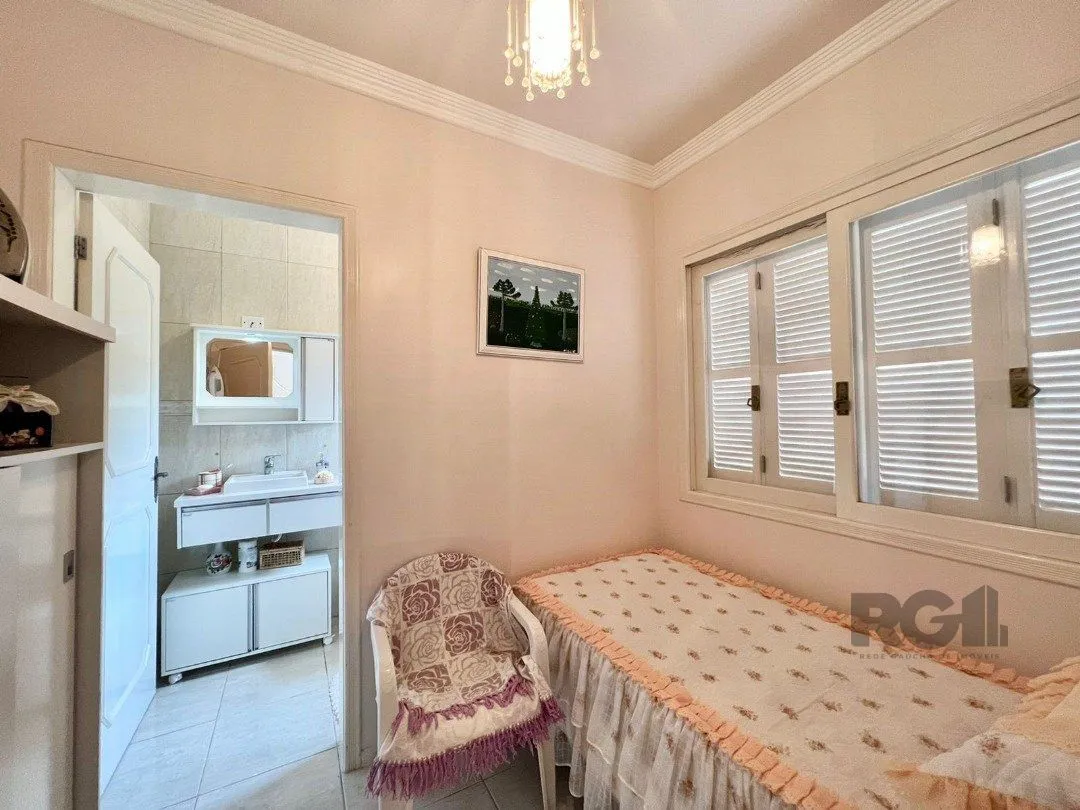 Imagem Magnífica casa linda, 360m2 de área construída