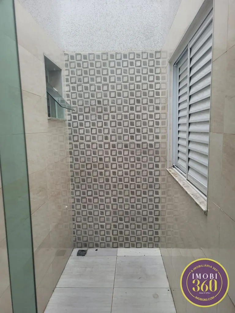 Imagem Sobrado com 03 dormitórios e 01 suíte com 02 vaga no Residencial Oratório