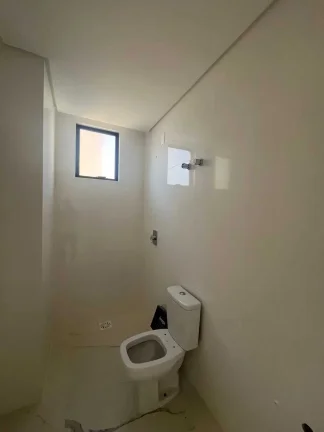 Imagem Apartamento alto padrão com 3 suítes e 3 vagas de garagem - Meia Praia | Itapema/SC