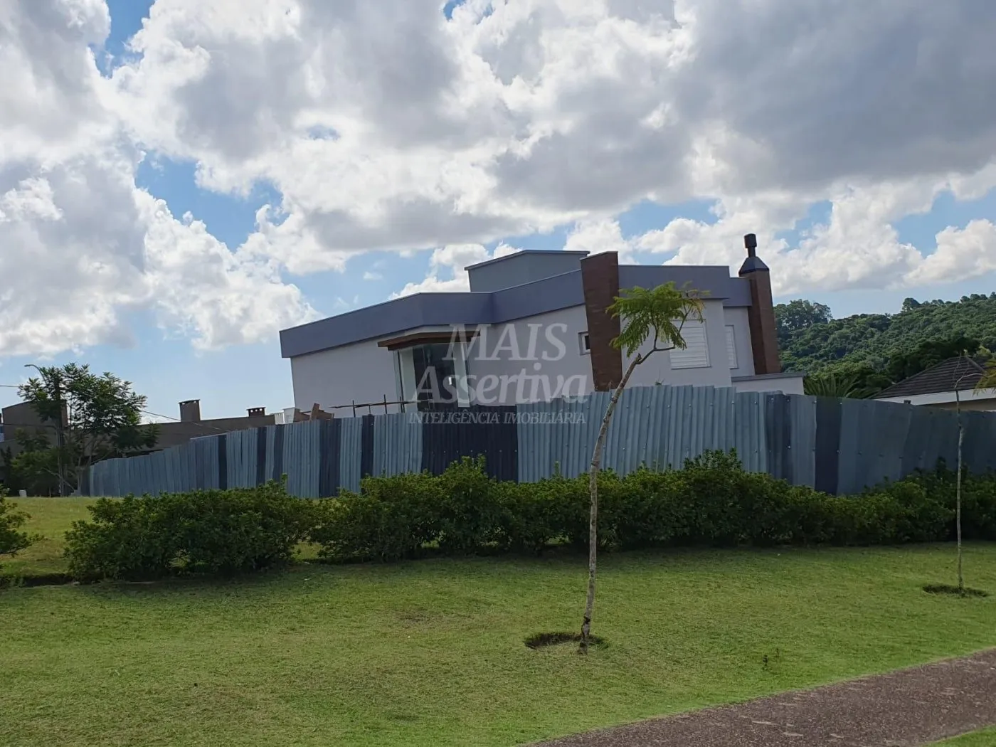 Imagem Excelente sobrado de alto padrão em Alphaville, Residencial Lombardia - POA