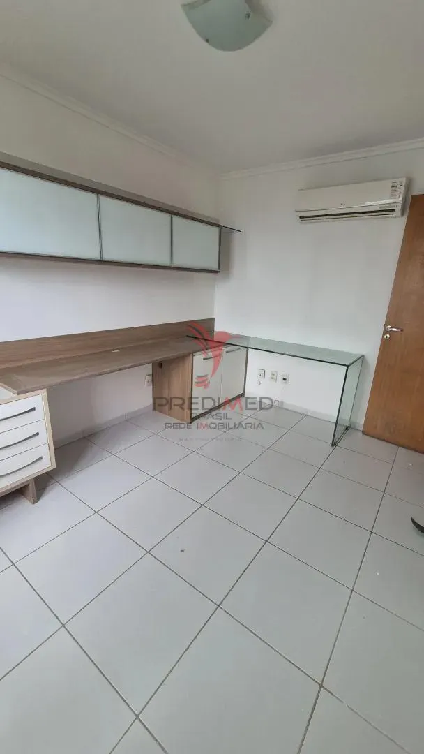 Imagem Apartamento com 3 Suites e 2 Vagas. Ventilado, vista livre andar alto. Bairro dos Estados