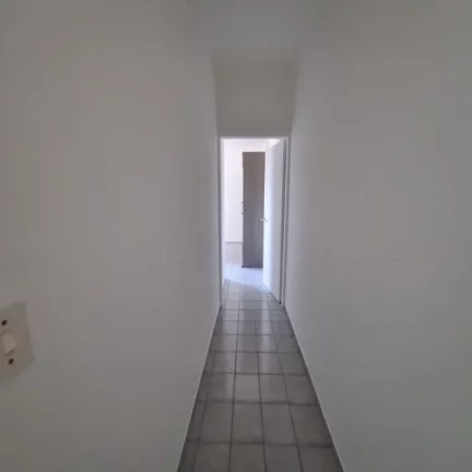 Imagem Excelente Apartamento de 2 Dormitório, com elevador em otima localização, á venda Imobiliaria Consulte Imoveis.