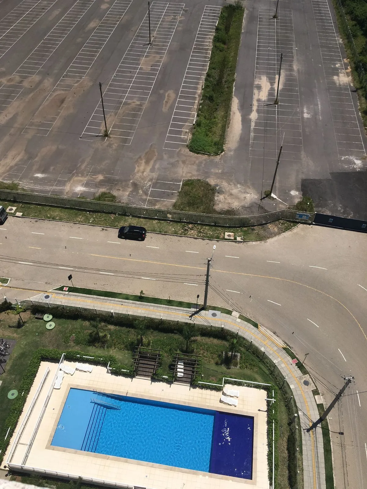 Imagem Apartamento com 3 quartos, 1 suíte, sacada