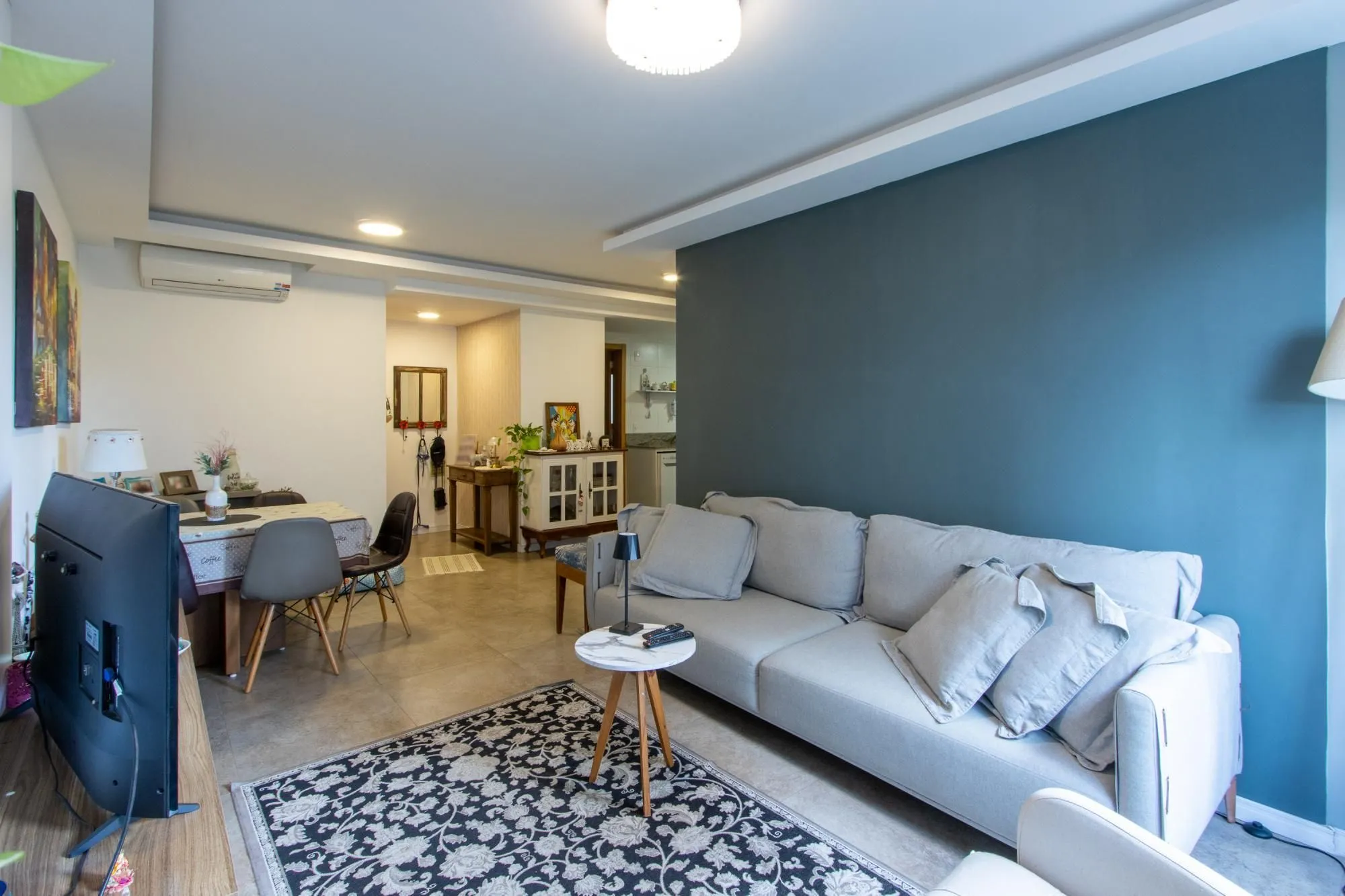 Imagem Apartamento 3 Dormitórios com Suíte | Sol da Manhã ️ | Churrasqueira | Vista para o Guaíba