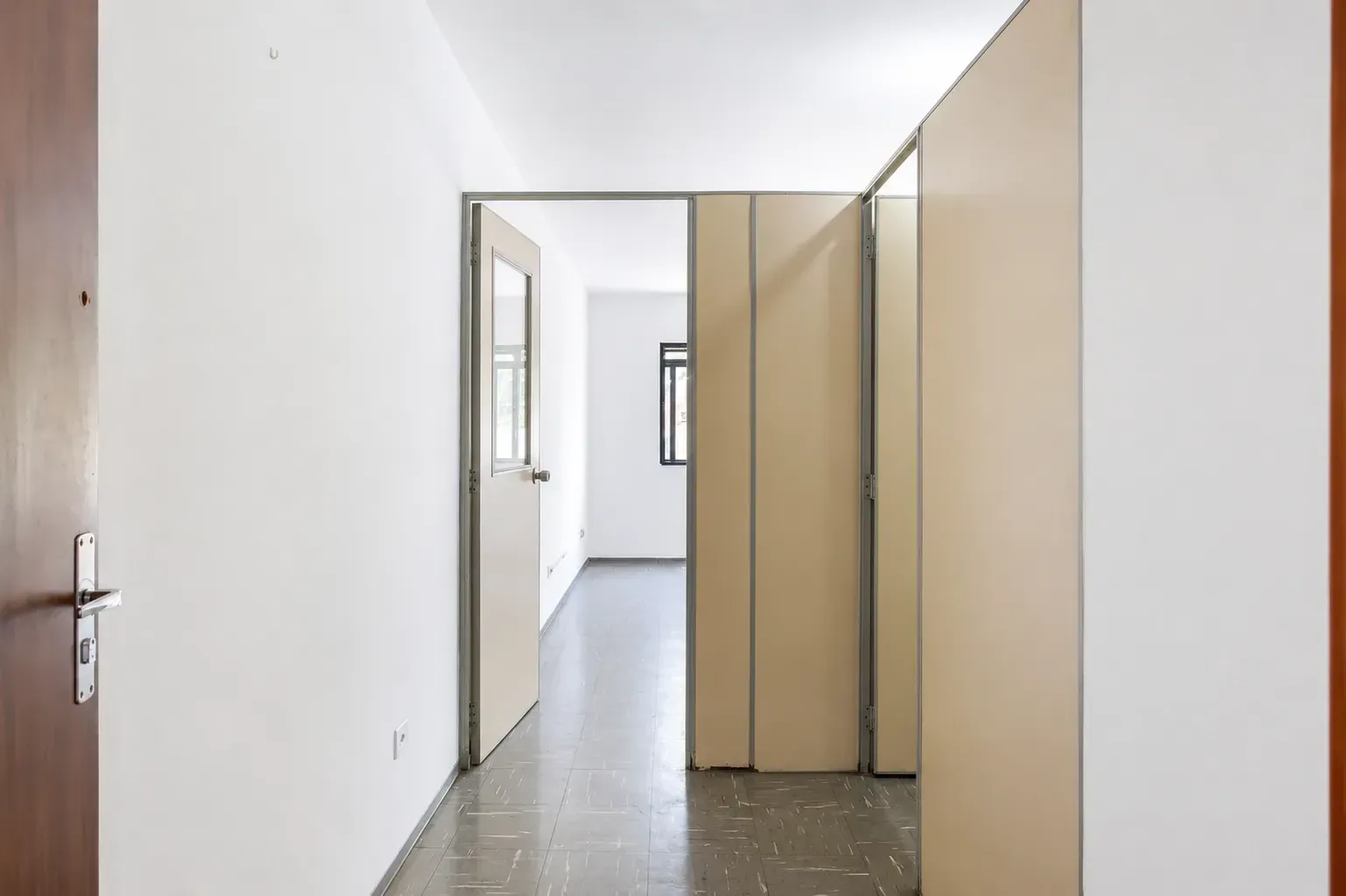 Imagem Ponto Comercial para Alugar, 30 m² em Jardim Ester - São Paulo