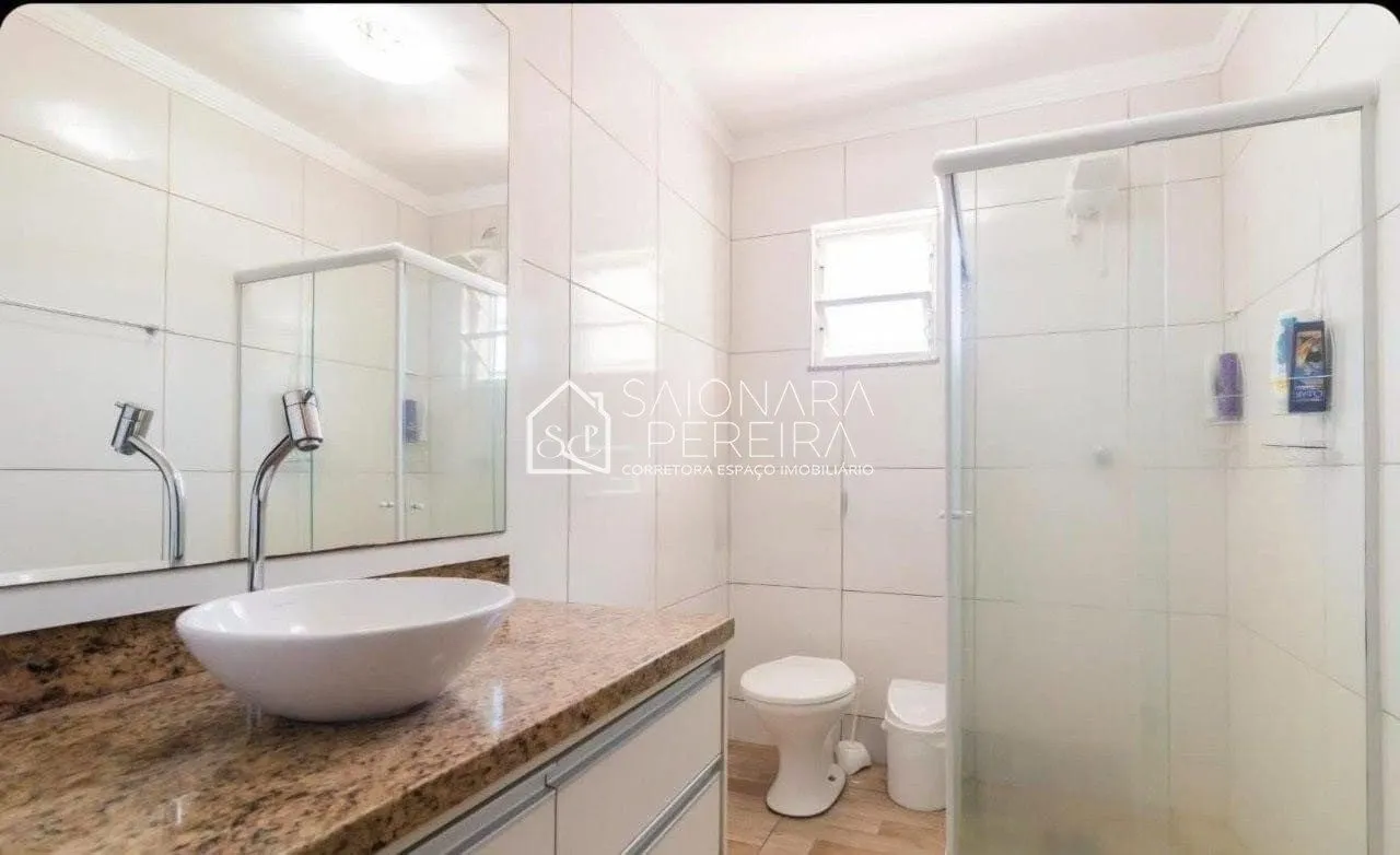 Imagem Casa à venda com 4 dormitórios em Barreiros, São José - 342m²