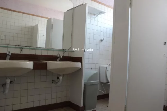 Imagem Prédio Comercial de Alto Padrão em Condomínio - 5 Banheiros, 6 Vagas de Garagem, 517m² - São Paulo, Pinheiros