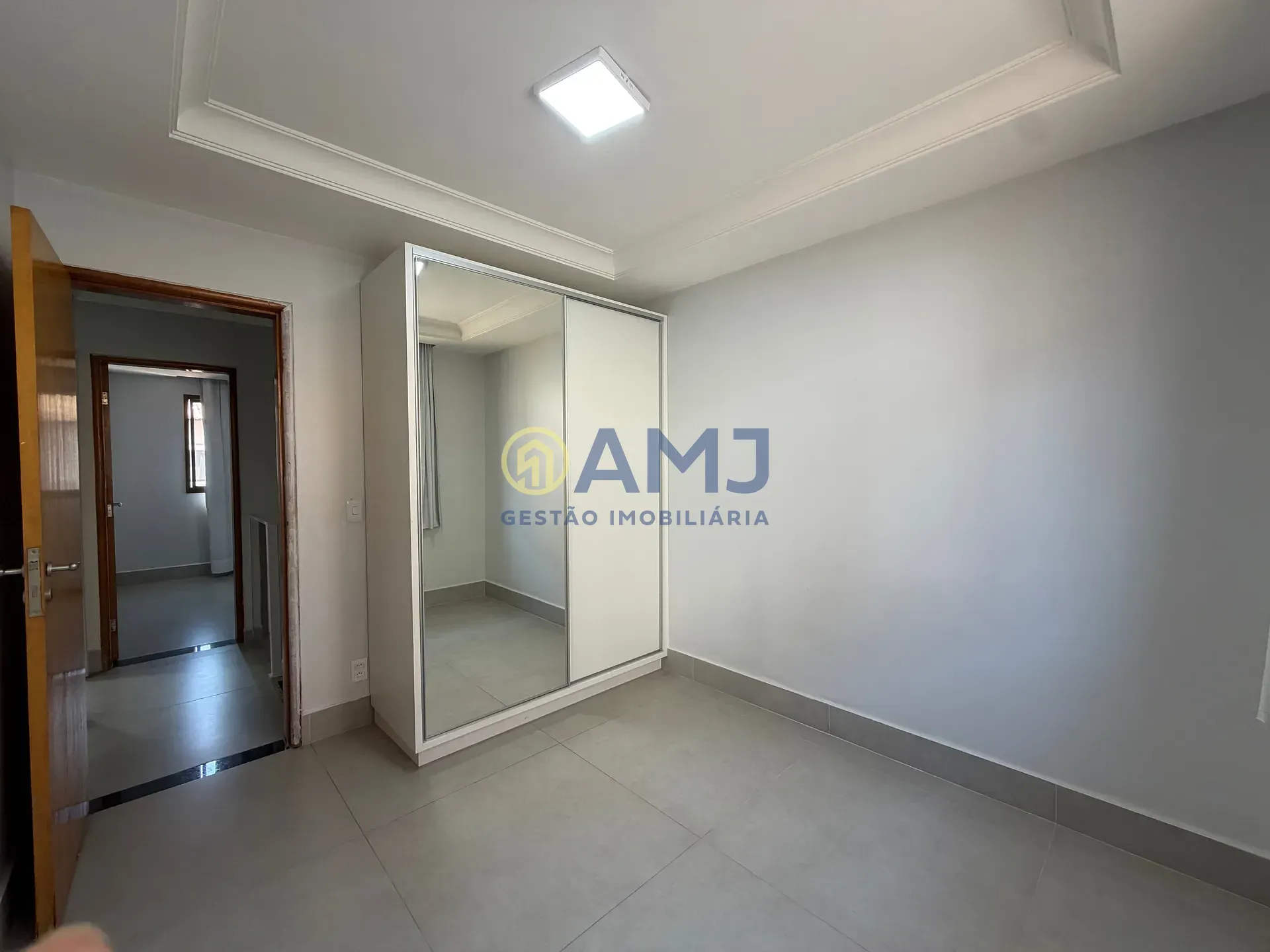 Imagem SOBRADO À VENDA OU PARA ALUGAR | CONDOMÍNIO VILLAS DO ATLÂNTICO - JARDIM PLANALTO