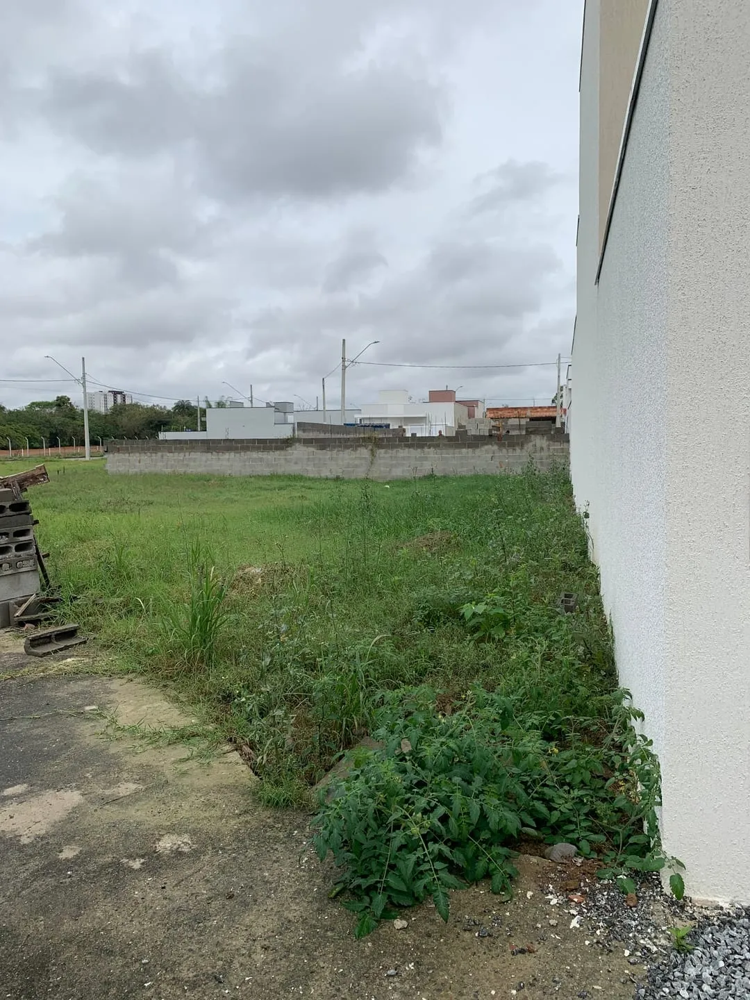 Foto do imóvel Terreno à venda 175M², Res. Santa Clara, Pindamonhangaba - SP