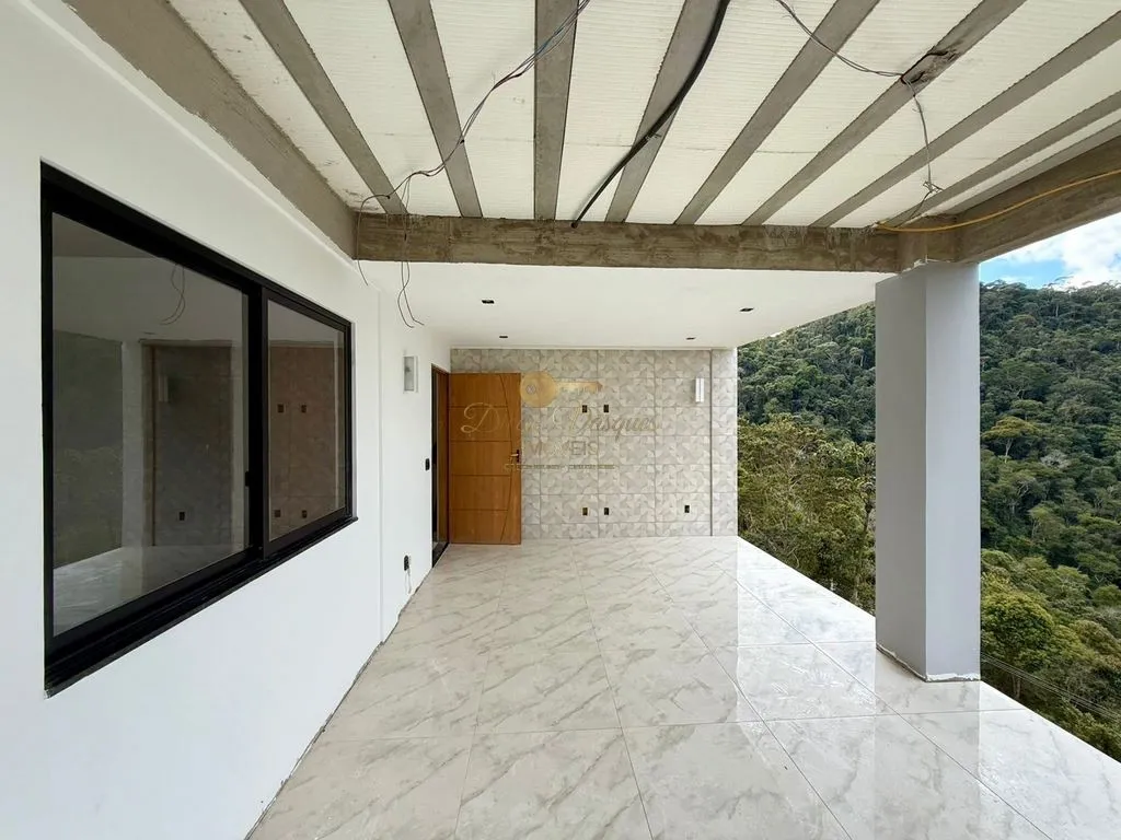 Imagem Casa para Venda em Teresópolis / RJ no bairro Albuquerque