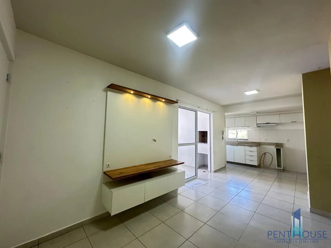 Imagem Apartamento Zona Central para Venda em Itapema, ALTO SÃO BENTO, 2 dormitórios, 1 banheiro, 1 vaga