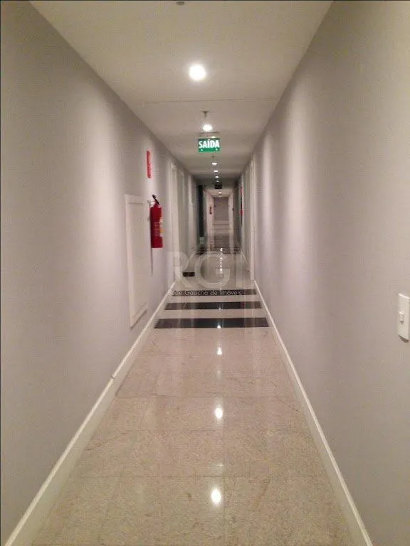 Imagem Sala Para Comprar m² por R$ 350.000,00- Floresta - Porto Alegre/RS