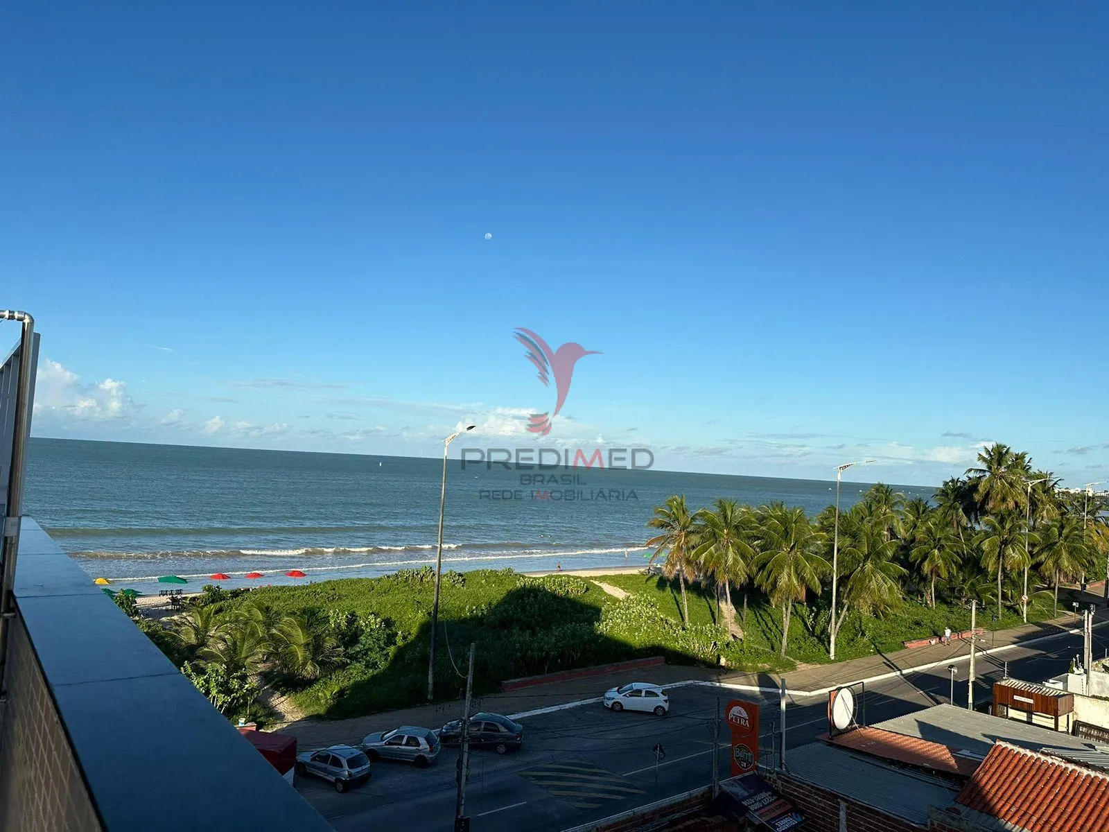 Imagem Vende-se Flat pronto para investimento na beira-mar do Bessa