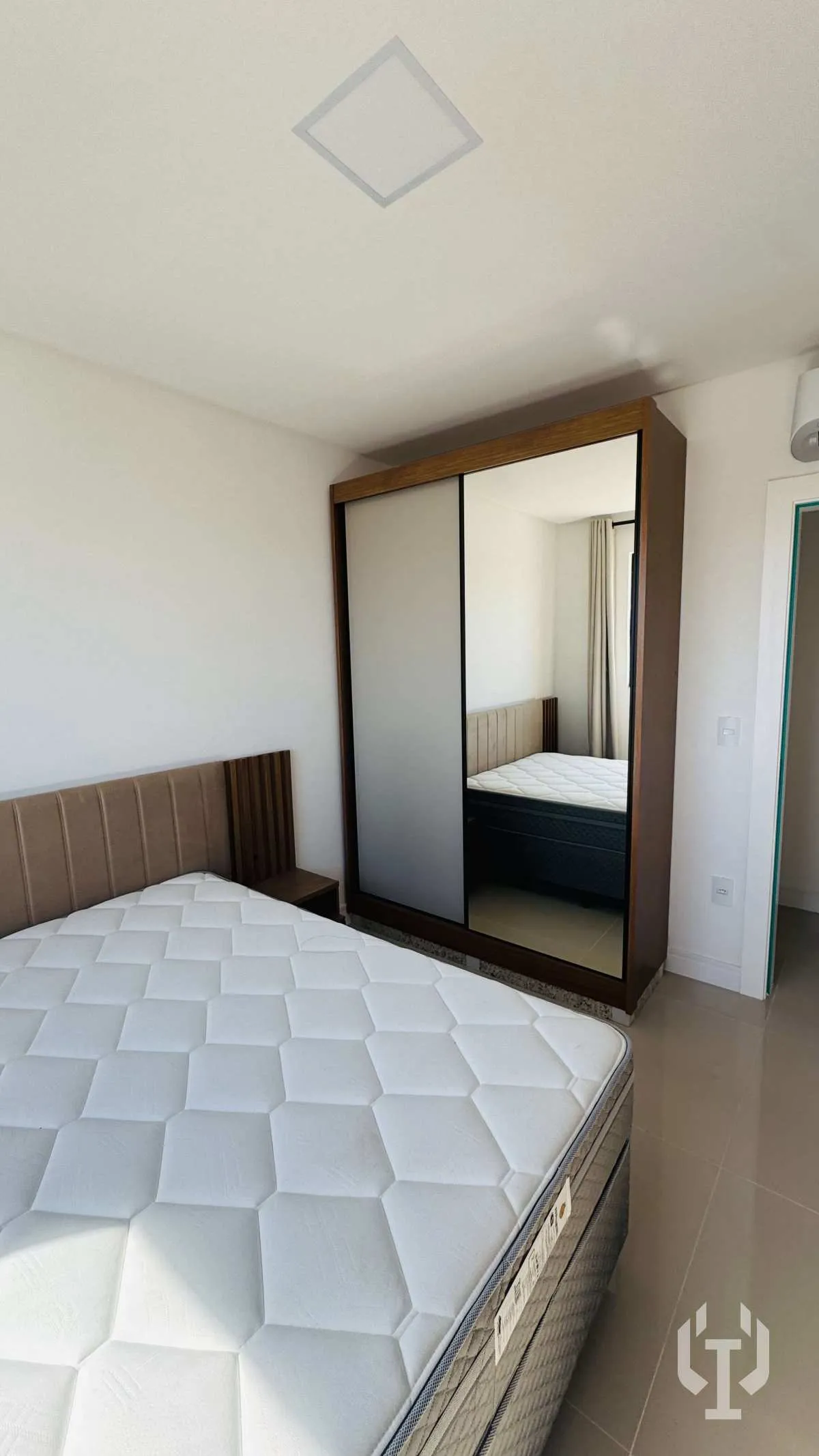 Imagem Apartamento à venda, no Zurich Residence - Santana em Itapema, Meia Praia, com 3 quartos, 138m2