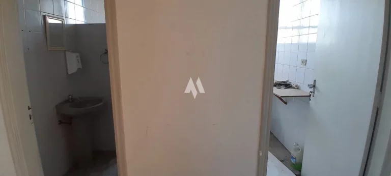 Imagem Sala Comercial em Ponto Estratégico na Ana Costa na Vila Mathias
