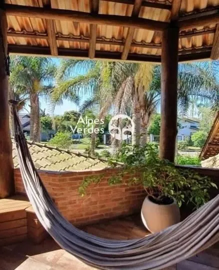 Imagem VENDE-SE CASA COM 03 SUÍTES EM IMBÉ, A MENOS DE 5 MINUTOS DO MAR.