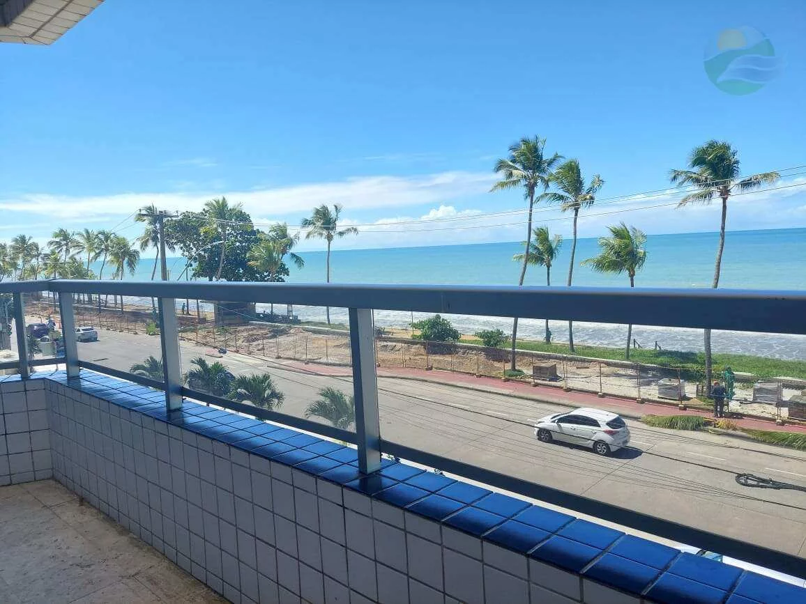 Imagem Apartamento 4 quartos, Frente mar, à venda na Av. Boa Viagem, Recife.