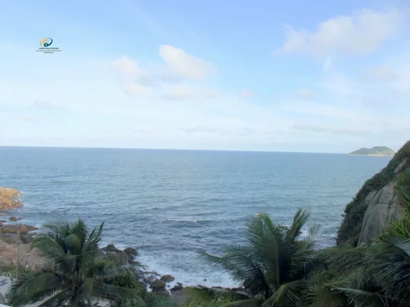 Imagem Apartamento Padrão para Aluguel em Astúrias Guarujá-SP