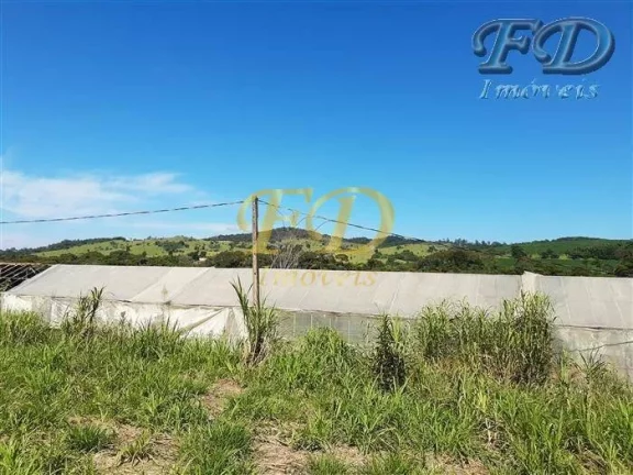 Imagem EXCELENTE SÍTIO EMATIBAIA-SP Características: 3,5 alqueires de área total (aprox. 75.000,00 m²) ...