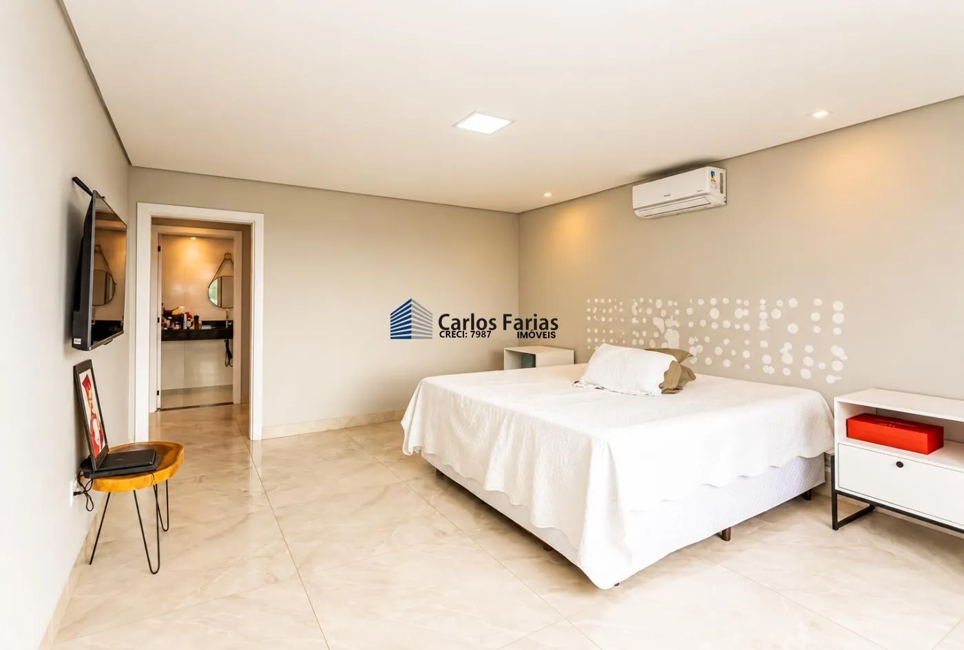 Imagem Casa em Condomínio para Venda em Brasília, Setor Habitacional Jardim Botânico, 3 dormitórios, 1 suíte, 4 banheiros, 2 vagas