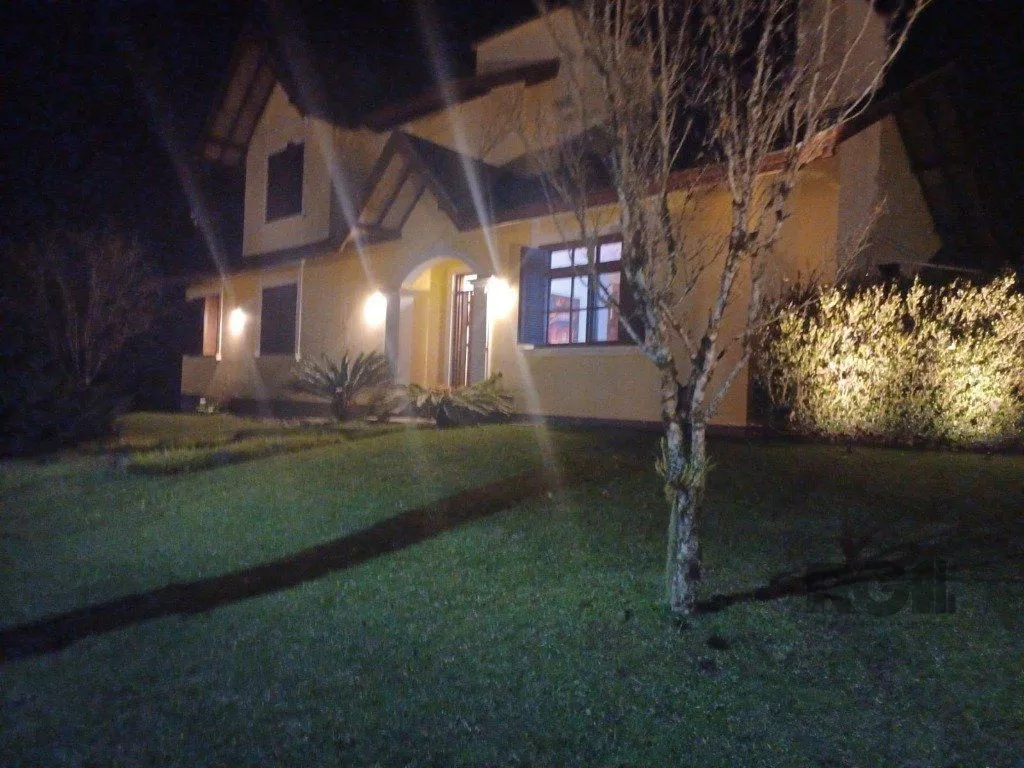 Imagem Casa de Condomínio em Centro