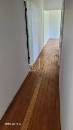 Imagem Apartamento amplo e bem localizado com quatro quartos a venda na Barra