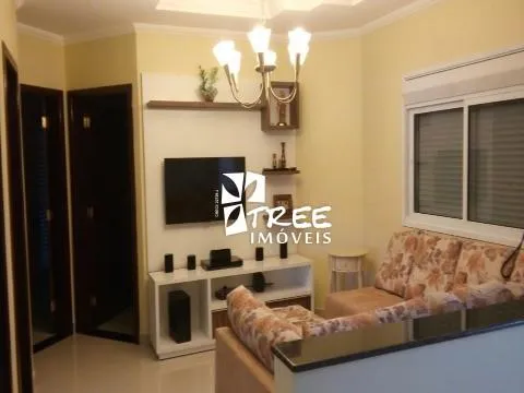 VENDA DE SOBRADO NO PARQUE SANTA TERESA, EM SANTA ISABEL/SP, 366m² com 4 quartos, suíte com planejados, cozinha, 04 salas e 03 vagas. CONSULTE-NOS.
