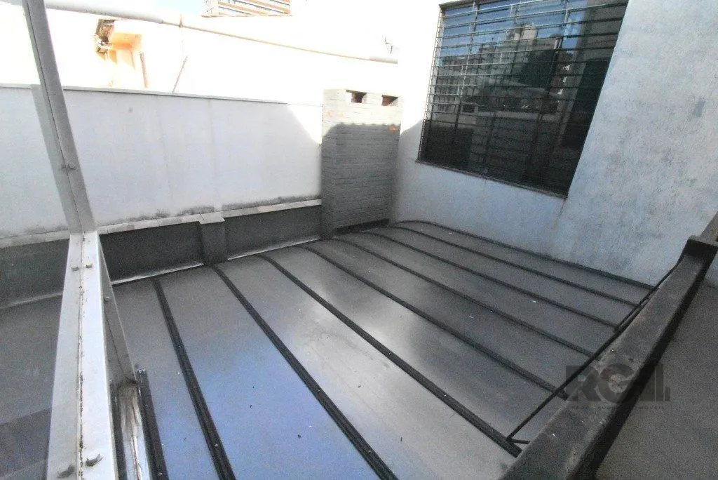 Imagem PRÉDIO - 319,00 m² - MENINO DEUS