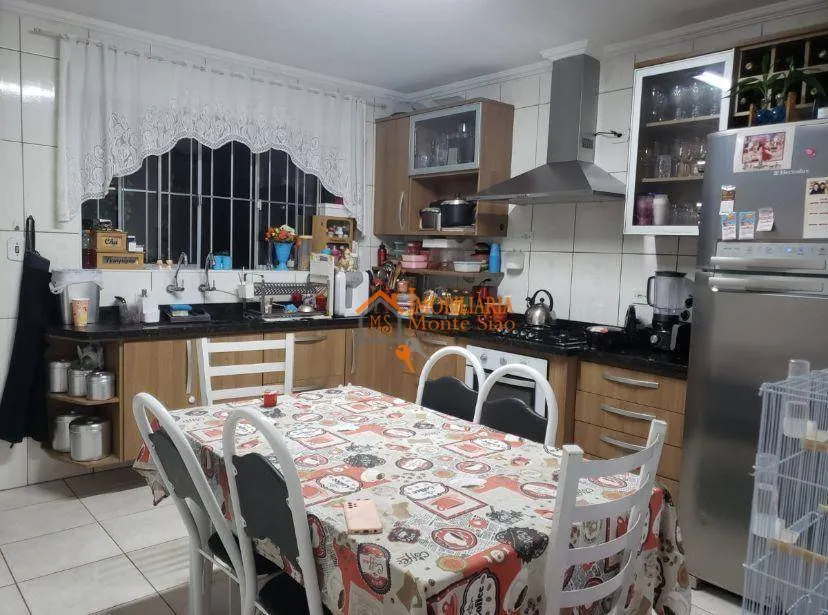 Imagem Sobrado com 2 dormitórios à venda, 137 m² por R$ 750.000,00 - Ponte Grande - Guarulhos/SP