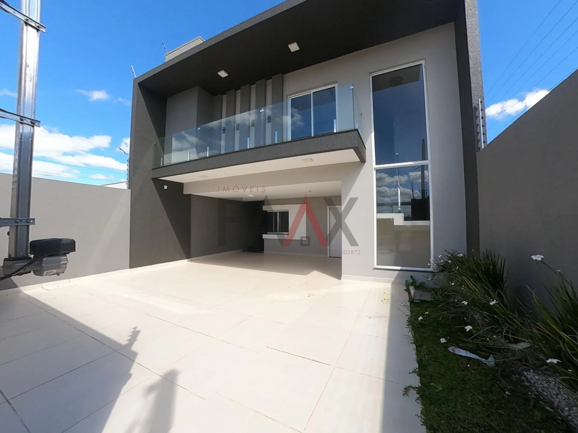 Imagem Sobrado com 3 dormitórios à venda,183.44m², GUARAPUAVA - PR