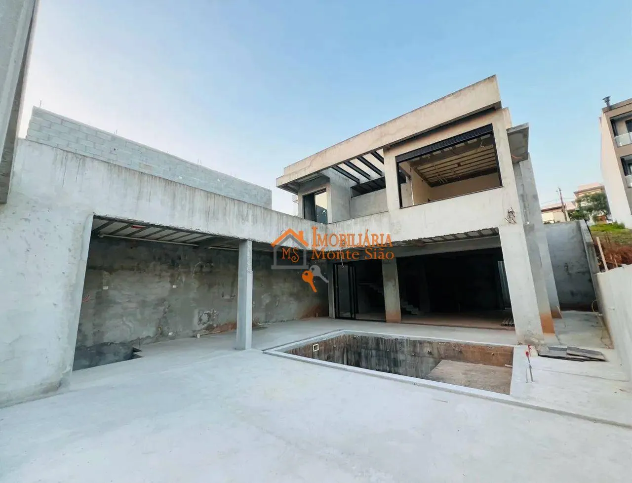 Imagem Casa com 3 dormitórios à venda, 300 m² por R$ 2.390.000,00 - Mogi Moderno - Mogi das Cruzes/SP
