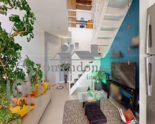 Apartamento duplex com 70,00m² na Vila Madalena, 1 suite e 2 vagas.