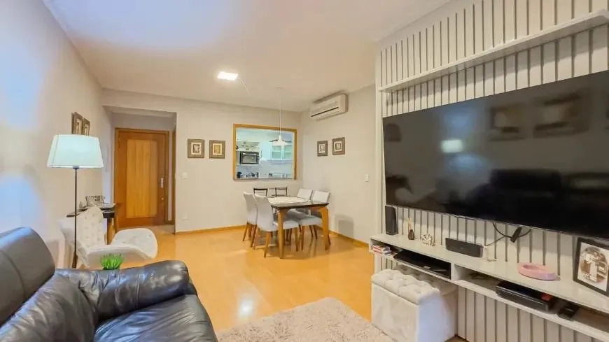 Imagem Apartamento Locado 3 Quartos sacada e churrasquira, Av. Panamericana - Lindoia