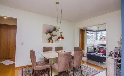 Imagem Vende-se apartamento com 3 quartos (1 suíte), 91 m² e 1 vaga - Menino Deus