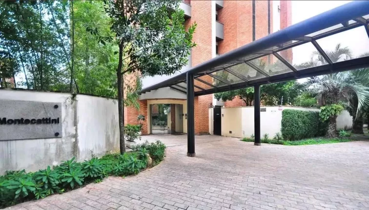 Imagem Flat disponível para venda no Montecattini Morumbi São Paulo, com 38m², 1 dormitório e 1 vaga de garagem