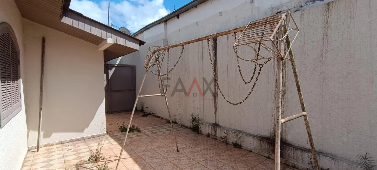 Imagem Casa com 5 dormitórios para venda,172.13 m², TRIANON, GUARAPUAVA - PR