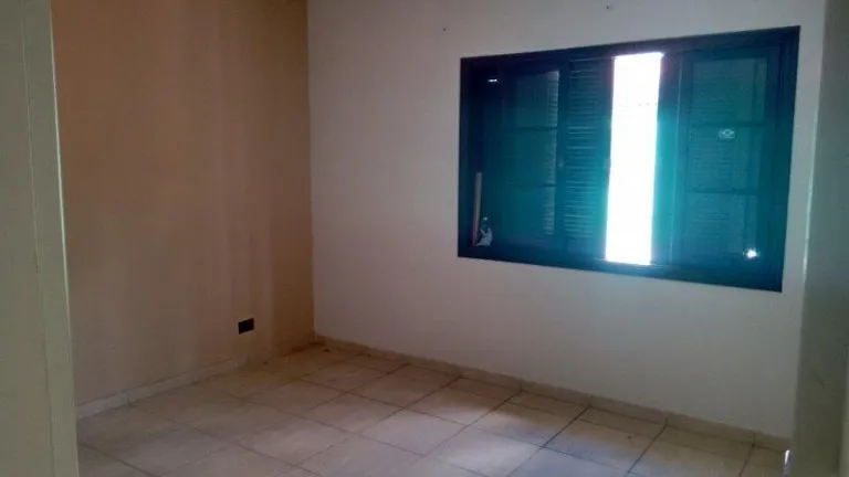 Imagem Sobrado com 3 Quartos à Venda, 298 m² em Jardim Munhoz - Guarulhos