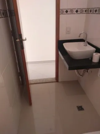 Imagem Sobrado com 3 Quartos à Venda, 144 m² em Vila Nhocune - São Paulo
