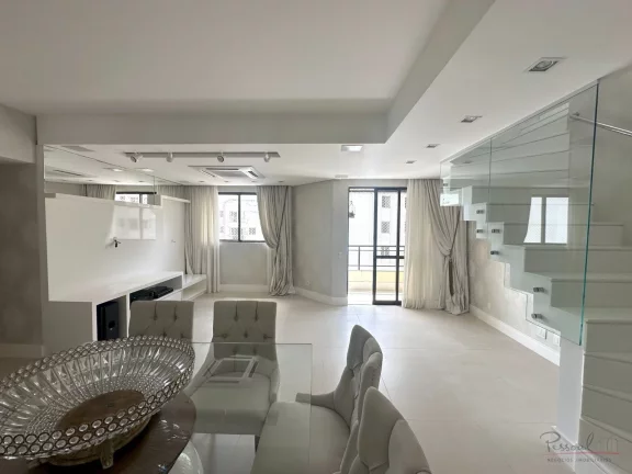 Imagem Linda cobertura em duplex com 272 mts2 privativos, 2 garagens, 3 dormitórios, sendo 1 suíte master...