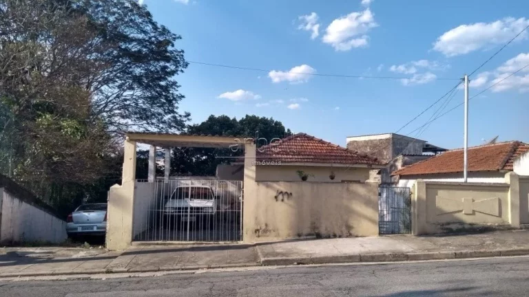 Imagem Terreno com 1.630 metros quadrados ( medida 36 X 45 ) aproximadamente. Terreno em bico, com pequeno ...