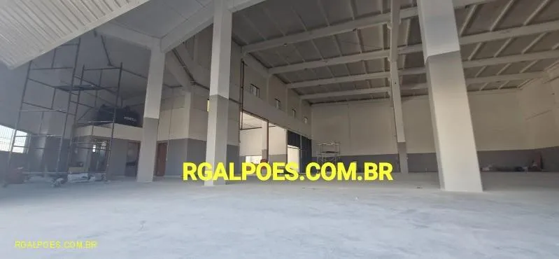 Imagem Galpão para Locação em PALHOÇA, BREJARÚ, 2 banheiros, 14 vagas
