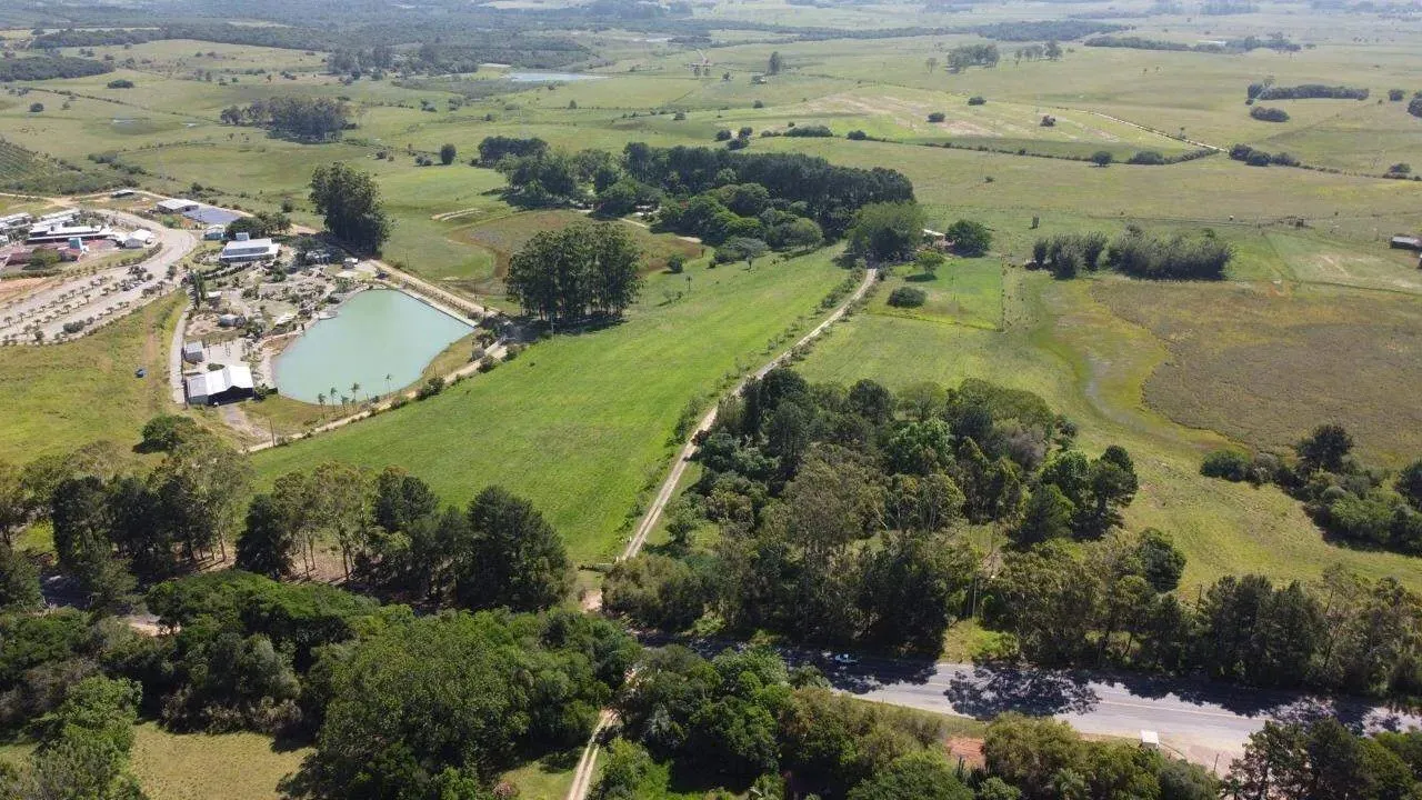 Imagem 90 Hectares de frente para o asfalto em Viamão